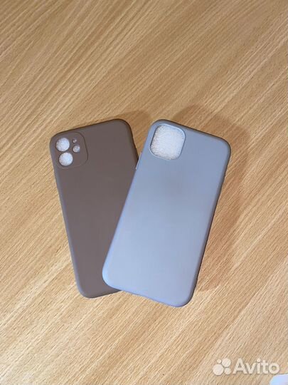 Чехол на iPhone 11