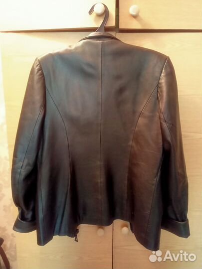 Куртка кожаная женская
