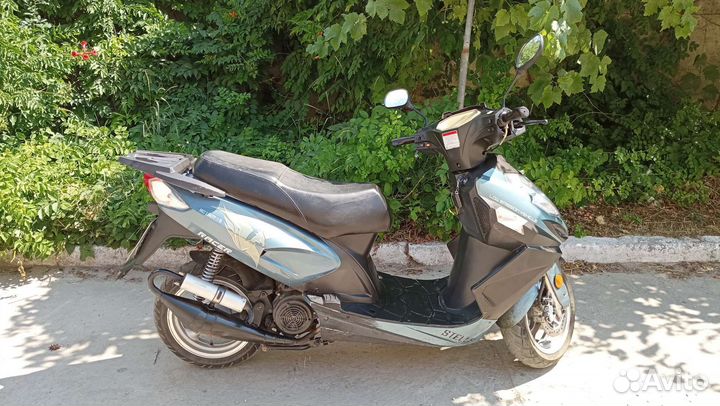 Racer 150 скутор, мопед