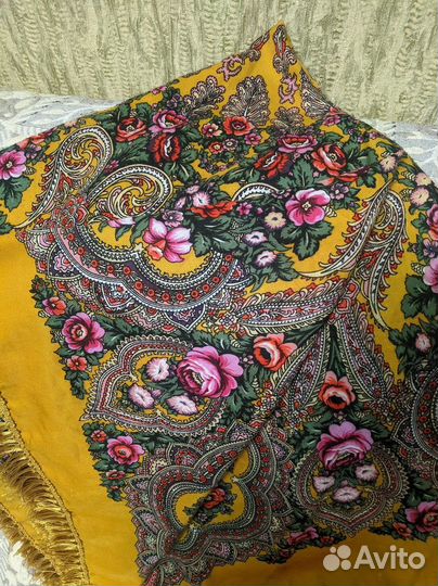 Платок Павлово-посадский. Народные промыслы