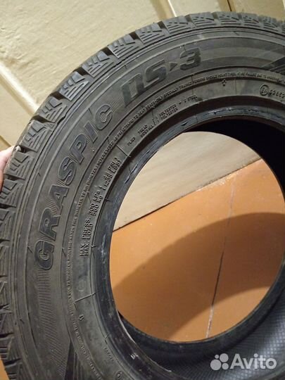 Dunlop Graspic DS3 185/70 R14 и 185/70 R14 88Q