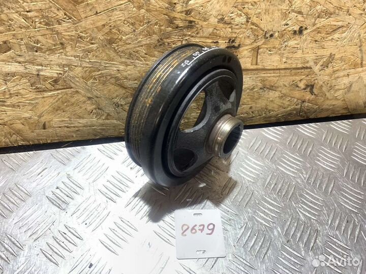 Шкив коленвала W212 W204 M271 271820 271860