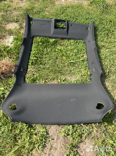 Потолок Jaguar E-pace