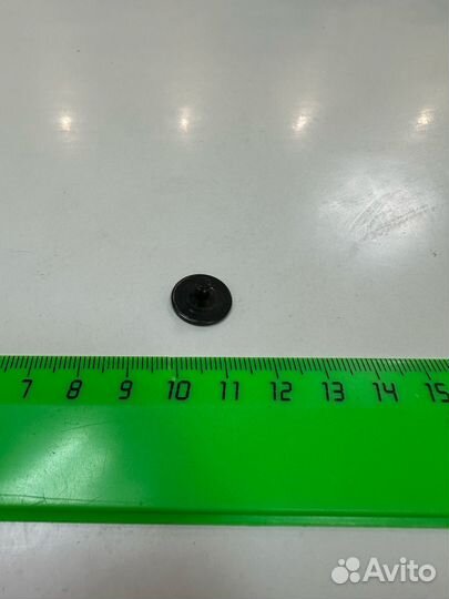 Винт нитепритягивателя (левая резьба) 101S17001/GS