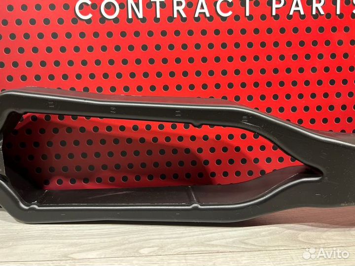 Воздуховод Porsche Macan 95B 2018