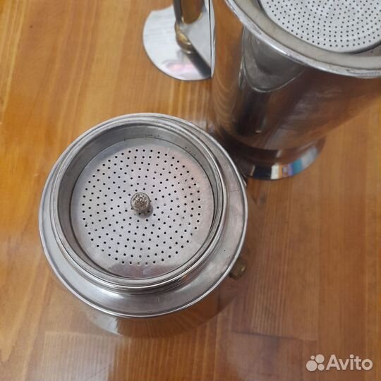 Гейзерная кофеварка zepter