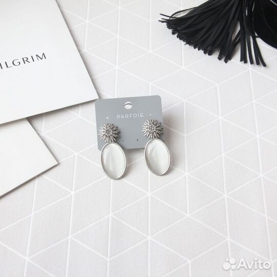 Км Стильные серьги