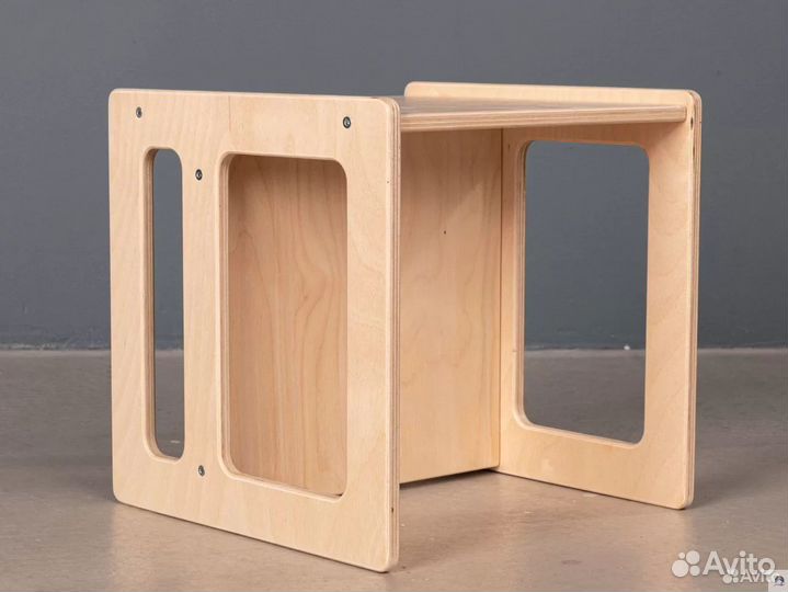 Детский стол и стул / куб Монтессори лакированный