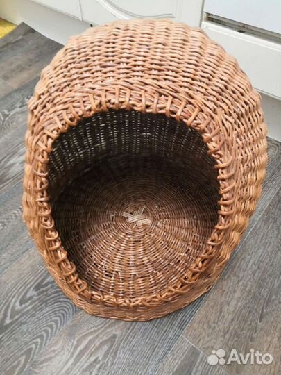 Дом плетёный для кошки или маленькой собачки