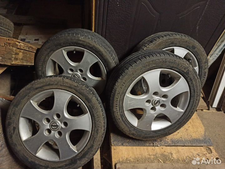 Диски с резиной для nissan