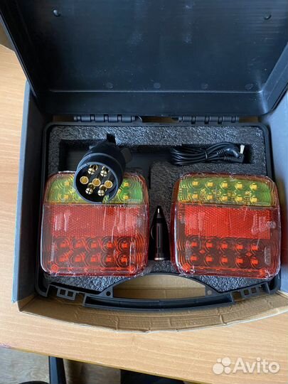 Беспроводные фары для прицепа авто
