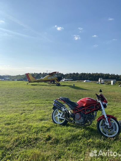 Ducati monster S2R