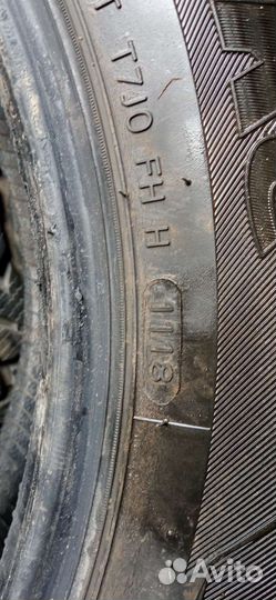Hankook Winter I'Pike W409 215/65 R17 98T