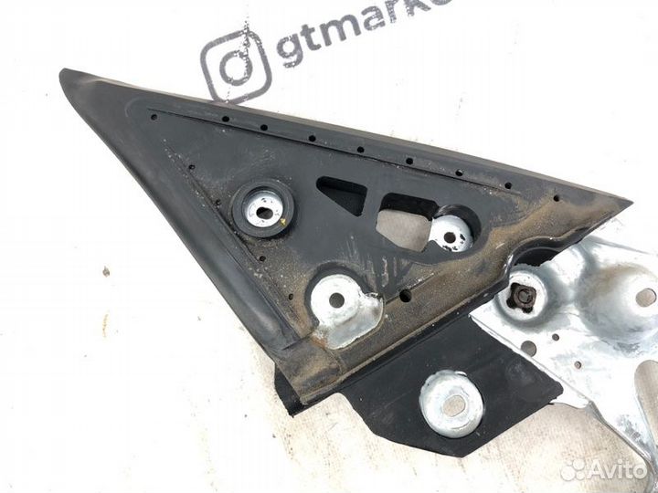 Уголок двери передний правый Subaru Forester SG5