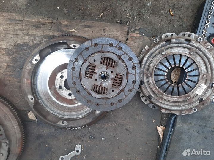 Маховик и сцепление Opel Astra H 2009 Z18XER