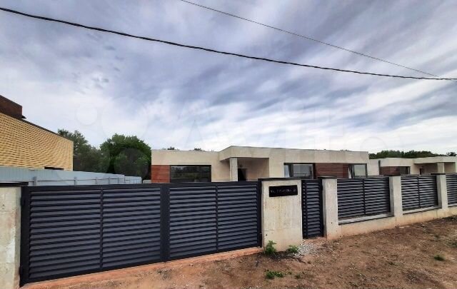 Дом 102 м² на участке 4,5 сот.