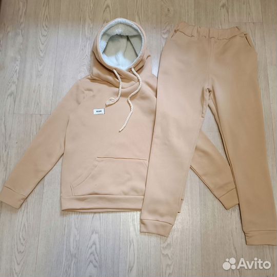 Спортивный костюм на флисе