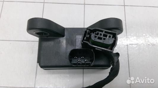 Блок управления renault scenic 3 (90E11NC01)