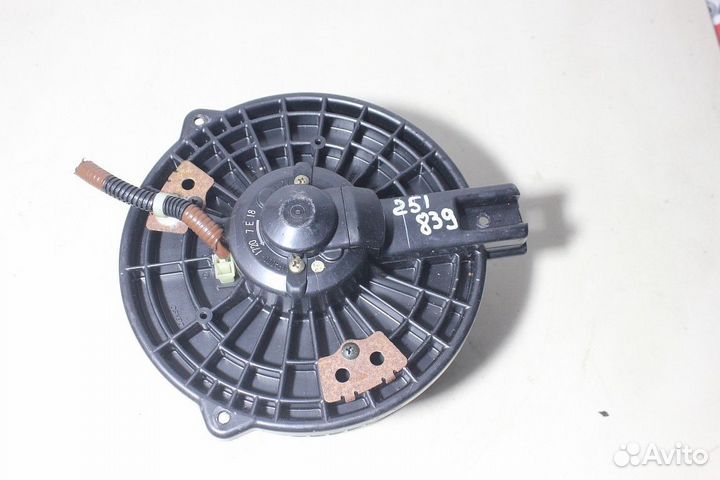 Мотор печки honda CM2