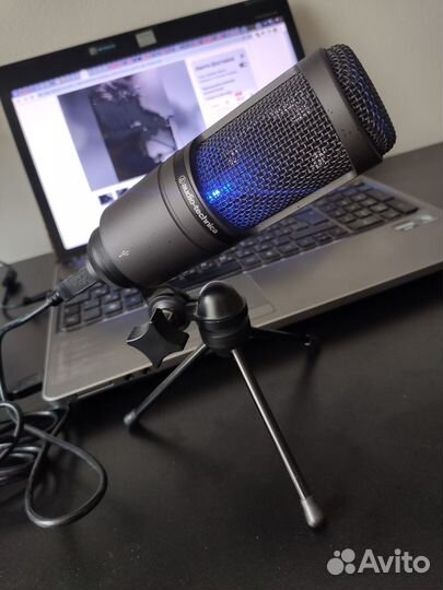 Микрофон студийный Audio-Technica AT2020 USB