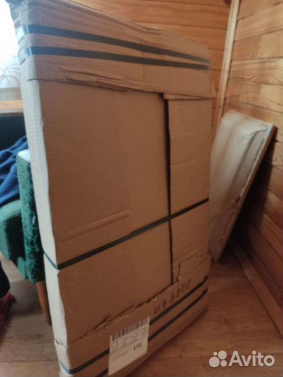 Продам стол для ноутбука Бриз новый