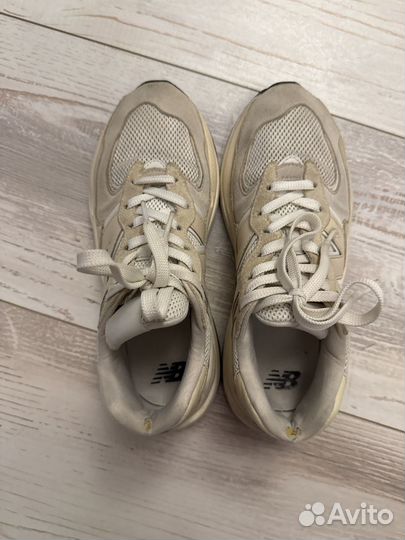 Кроссовки new balance 38