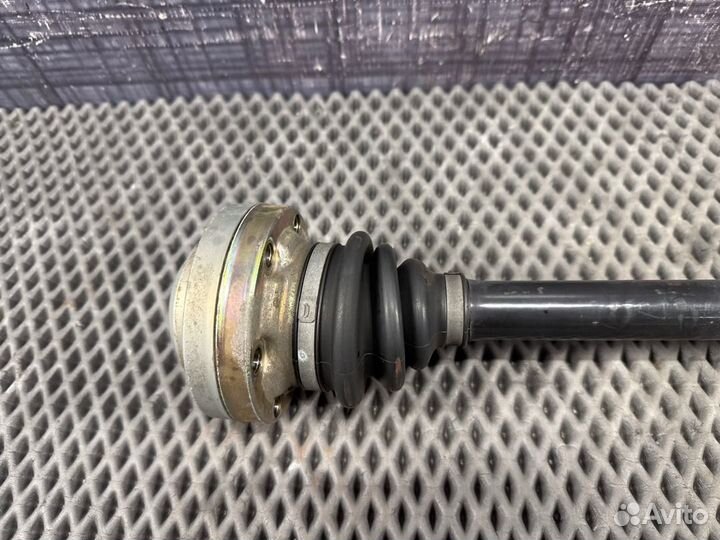 Привод задний Bmw X5 E53 M54 2006