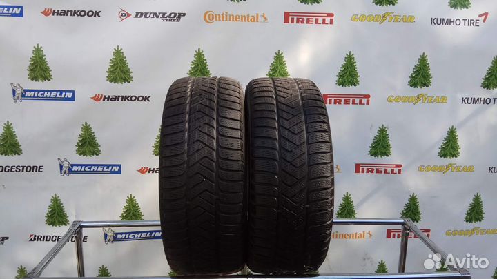 Pirelli Winter Sottozero 3 215/55 R17 94H