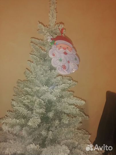 Елка искусственная заснеженная 180