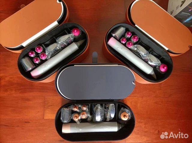 Dyson стайлер