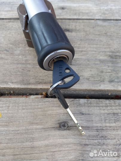 Блокировка рулевого вала