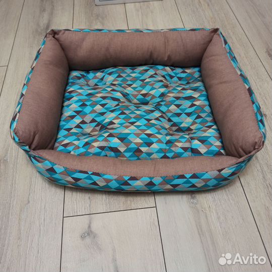 Лежанка для кошки