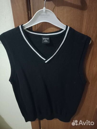 Жилетки для мальчика 140