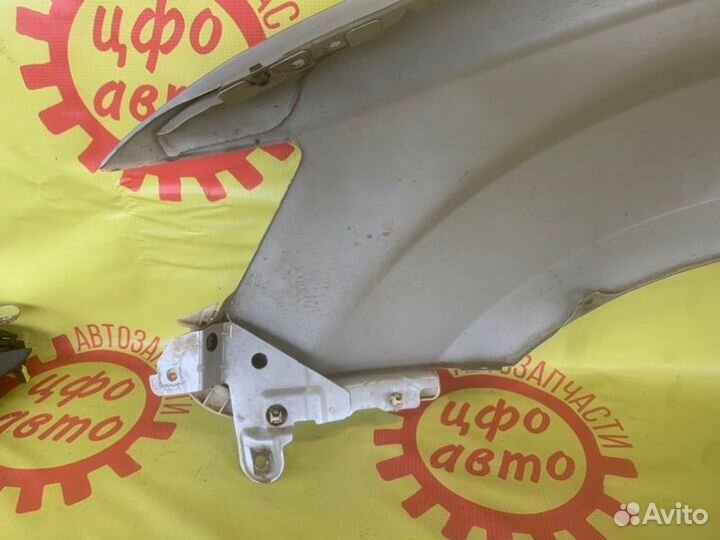 Крыло переднее правое Mitsubishi Outlander 2 2008