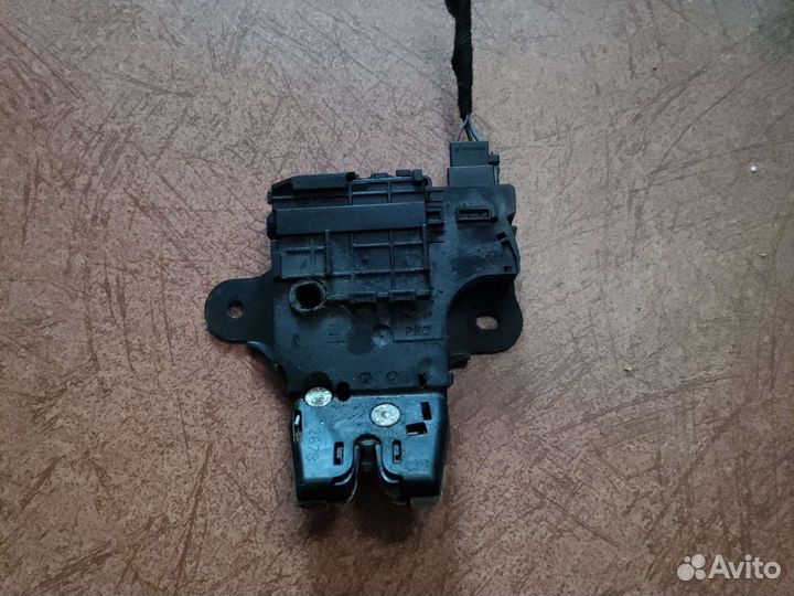 Шевроле авео т300 замок крышки багажника