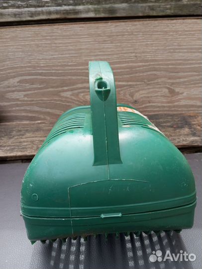 Совок для сбора ягод