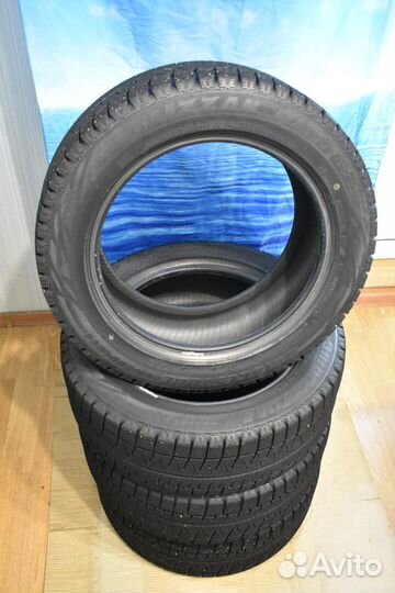 Bridgestone Blizzak Revo GZ 205/55 R16 99S