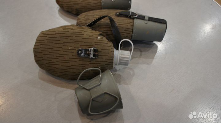 Армейская фляжка ГДР 70-80гг со стаканчиком