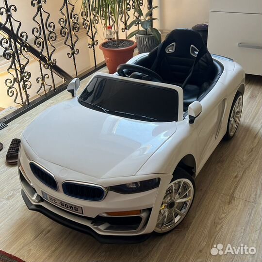 Детский электромобиль bmw