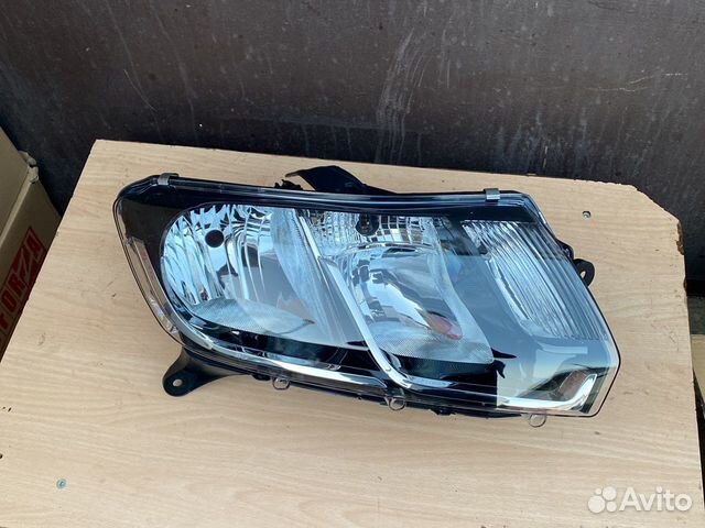 Фара правая renault logan 2