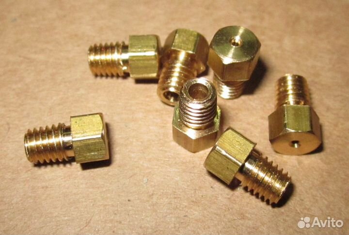 Форсунка (жиклер, сопло) d 95 М5 (резьба 0,75)