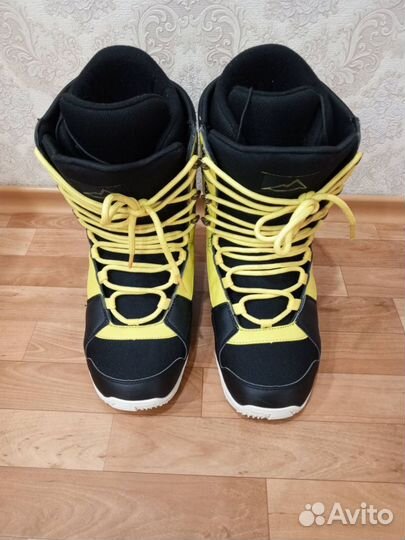 Сноубордические ботинки