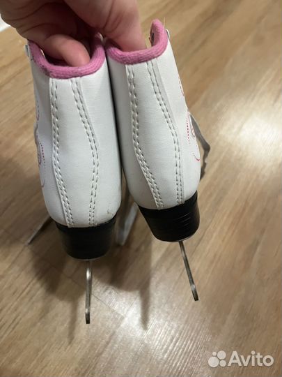 Коньки фигурные 29