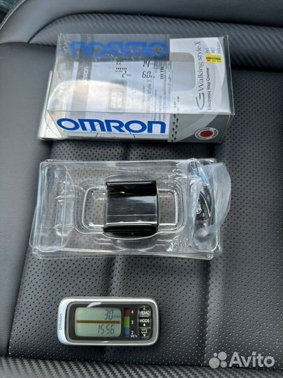 Шагомер Omron HJ-304-E