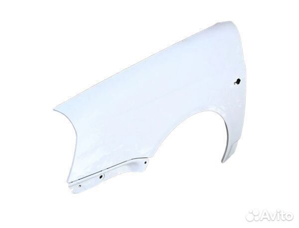 Крыло левое Приора в цвет белый 240 Белое облако