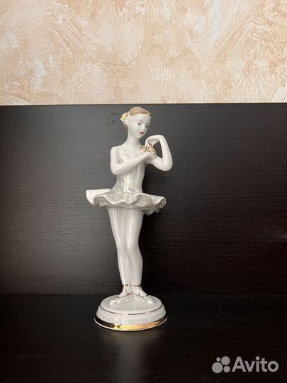 Статуэтка балерина вербилки