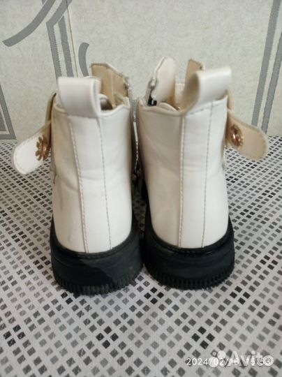 Ботинки демисезонные для девочек 31 размер