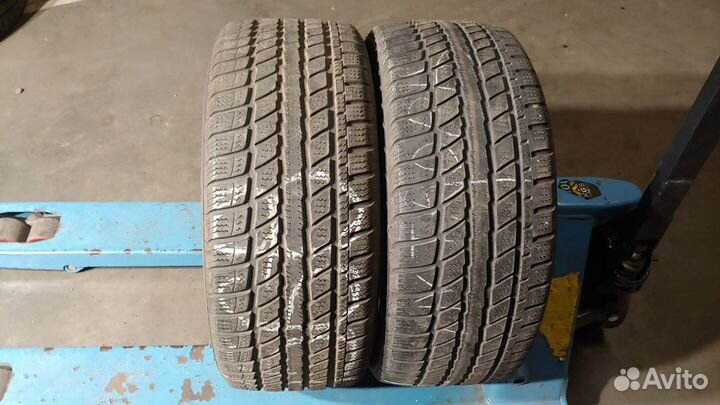 GT Radial Champiro WT-AX 225/50 R16 96H