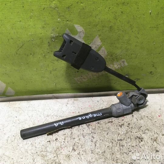 Ответная часть ремня безопасности Рено Меган 2