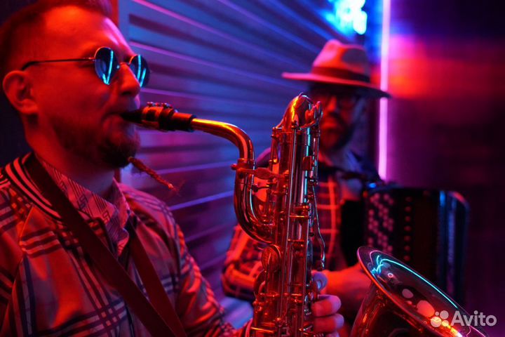 Кавер-группа из Москвы. Посмотрите видео